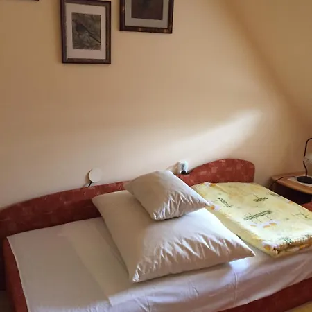 Apartment Novak Apartman *
